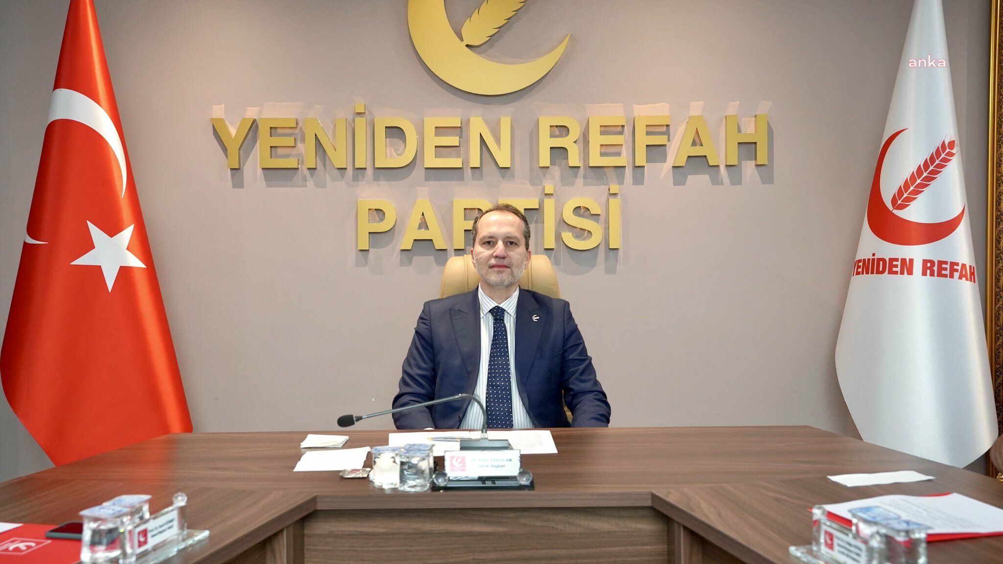 Fatih Erbakan'dan emekli maaşı tepkisi: Hükümet alttakinin canını çıkarıyor
