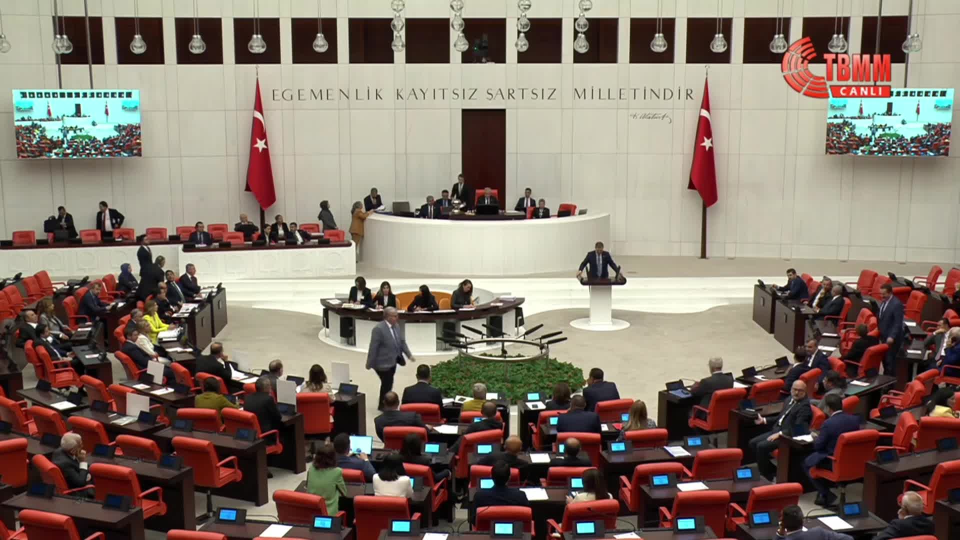 TBMM Genel Kurulu... Ali Mahir Başarır: "Sayın Varank, sen komisyonda bu yasayı savunurken kaç tane çiftçiyi dinledin? Anayasaya baktın mı"