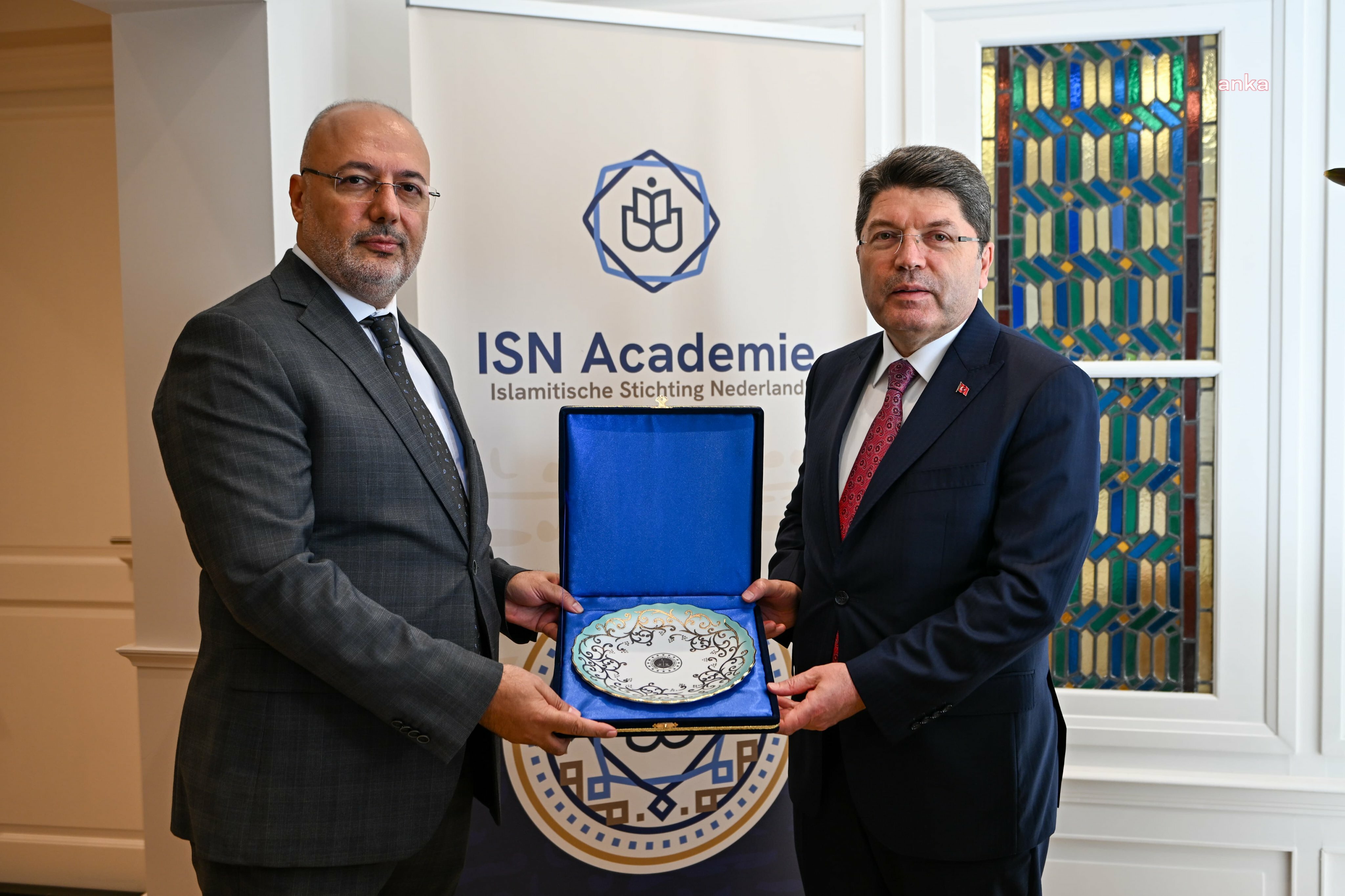 Adalet Bakanı Tunç'tan Hollanda Diyanet Vakfı'na ziyaret