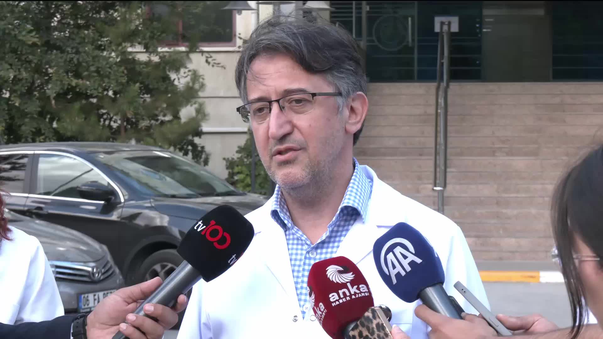 Gazeteci-yazar Nihat Genç, hayatını kaybetti... Gazi Üniversitesi Hastanesi Başhekimi Atalar: "Hepimizin başı sağ olsun"