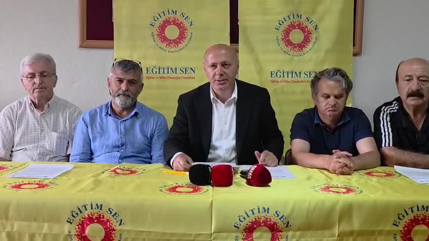 Eğitim-Sen Trabzon Şubesi, 100. Yıl İlkokulu için Valiliği göreve çağırdı
