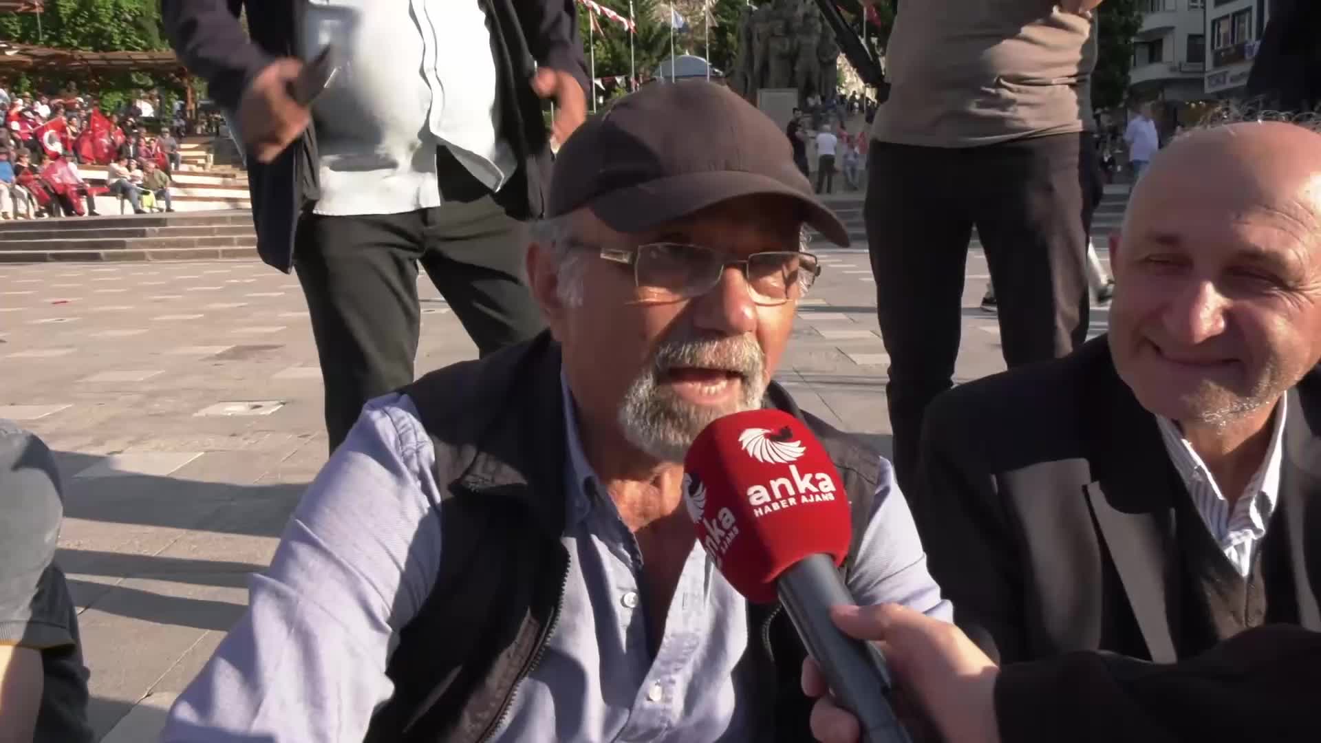 CHP'nin "Millet İradesine Sahip Çıkıyor" mitingi: Yurttaşlar adalet ve demokrasi talebini dile getirdi