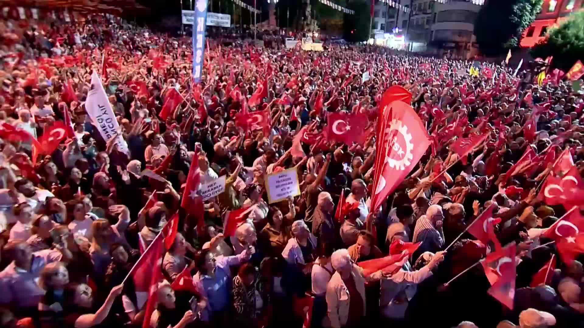 CHP'nin ''Millet İradesini Sahip Çıkıyor'' mitingi... Ekrem İmamoğlu: Biz Türkiye’yi sadece yönetmek için değil; onarmak, iyileştirmek, kalkındırmak için yola çıktık
