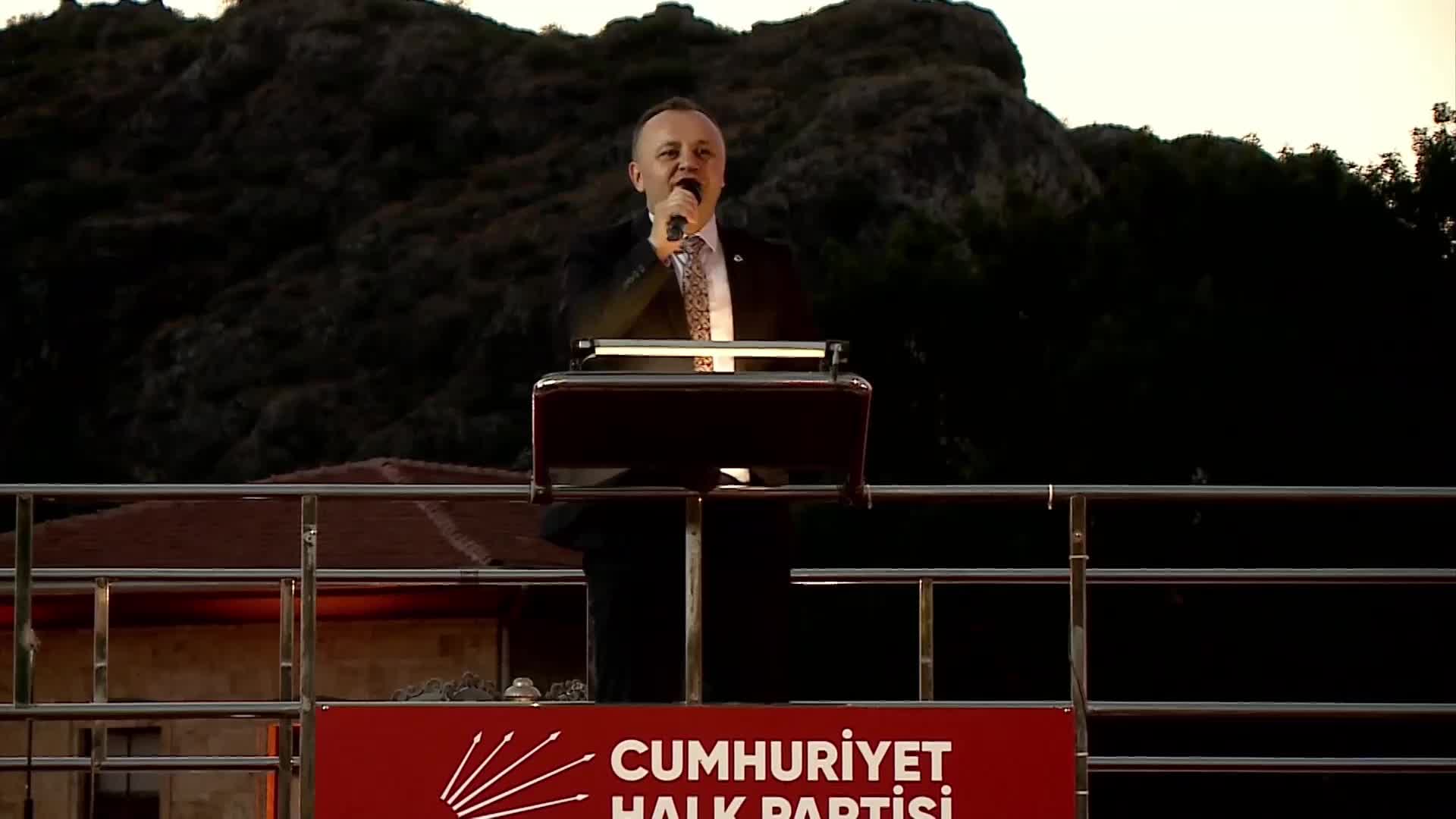 CHP'nin ''Millet İradesini Sahip Çıkıyor'' mitingi... Turgay Sevindi: "Tutuklamalarla, gözdağlarıyla halkın sesini kesebileceğini zannedenler bilsinler ki susmayacağız"