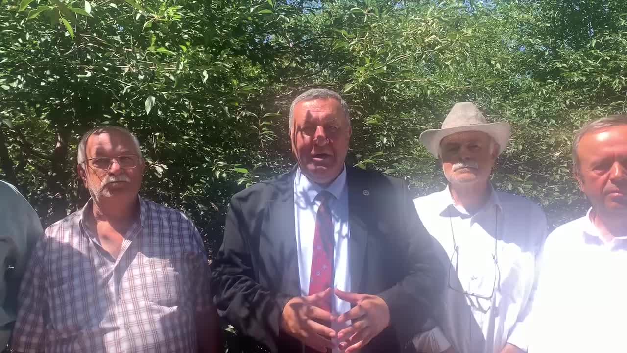 CHP Milletvekili Gürer, don felaketinden etkilenen üreticileri dinledi. Üreticiler: “Devletimizden destek alamazsak arazimizi satacağız”