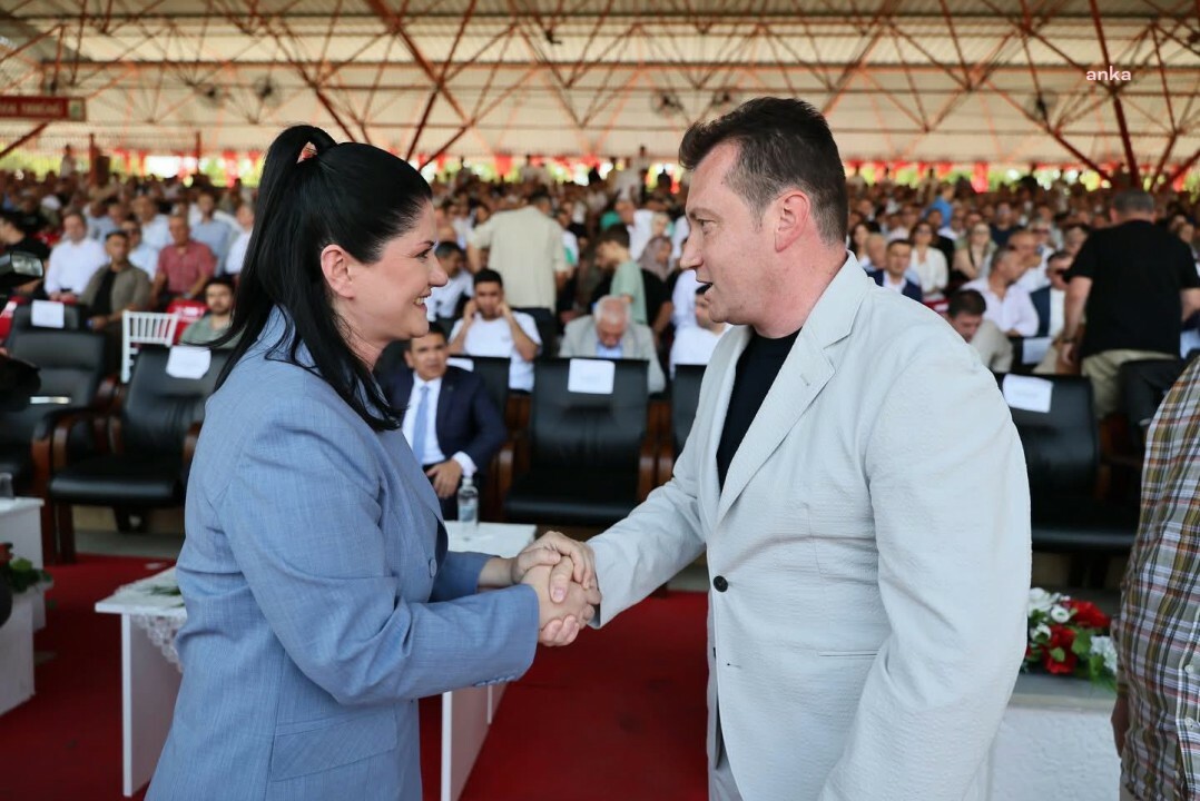 Silivri Belediye Başkanı Balcıoğlu, Kırkpınar Yağlı Güreşleri’ni izledi