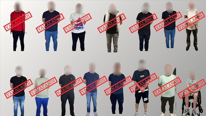 İçişleri Bakanı Yerlikaya: "13'ü kırmızı bültenle aranan 15 suçlu Türkiye'ye getirildi"