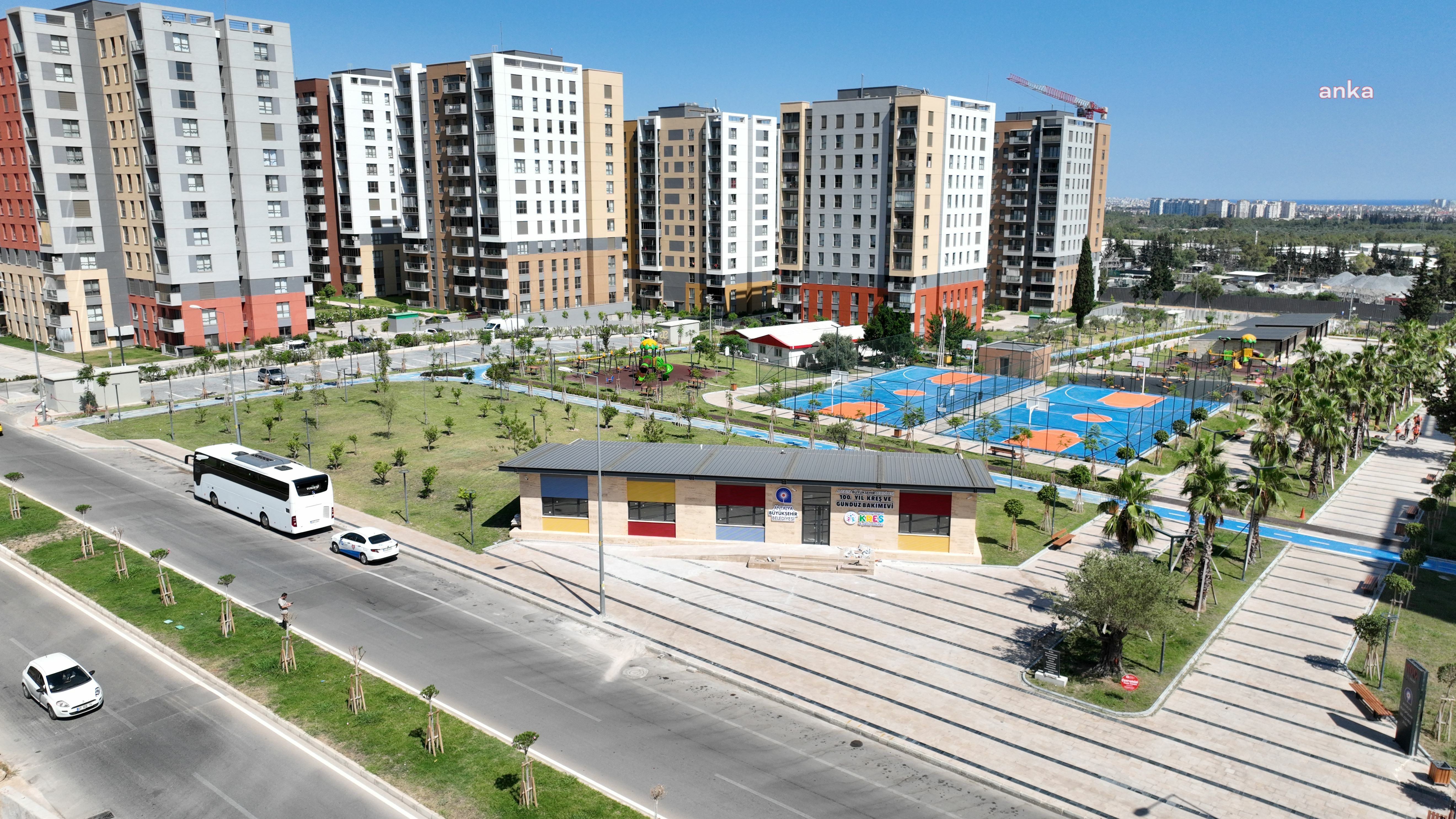 Antalya Büyükşehir Belediyesi Çocuk Kreşi ve Gündüz Bakımevleri'nin sayısı artıyor