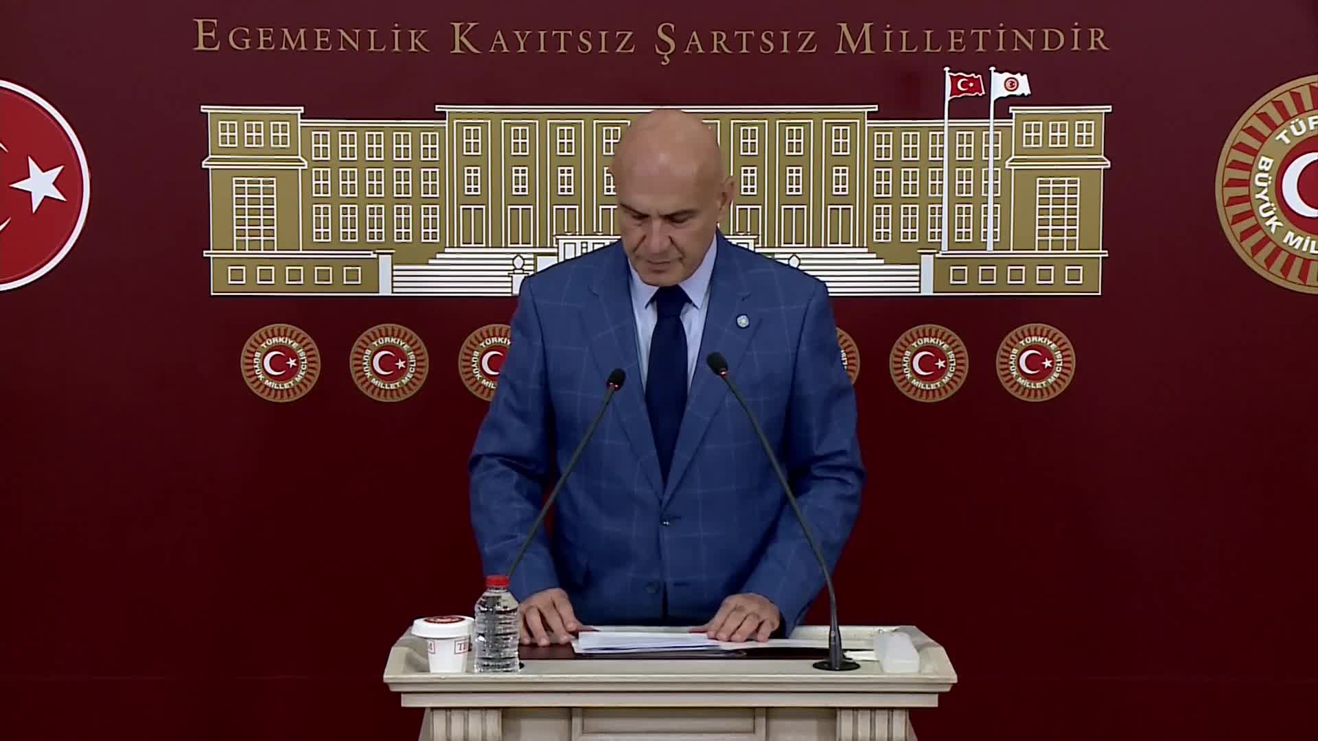 İYİ Partili Çömez: Akil adamlarla yapamadığınızı bugün Meclis’te kurmayı planladığınız komisyonla mı yapacaksınız?