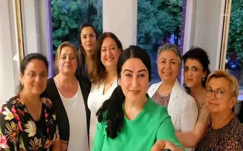 Kuzey Ren-Vestfalya Türk Öğretmenler Derneği'nden eğitim toplantısı