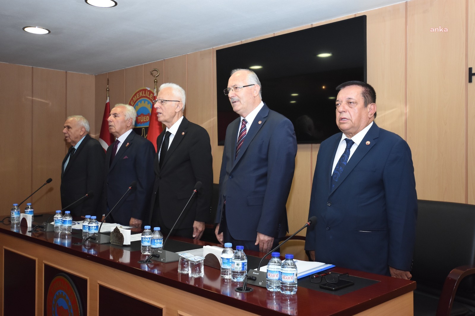 TÜED Başkanlar Kurulu'ndan TBMM'ye çağrı: "Emekliler için yeni bir kanun şart"