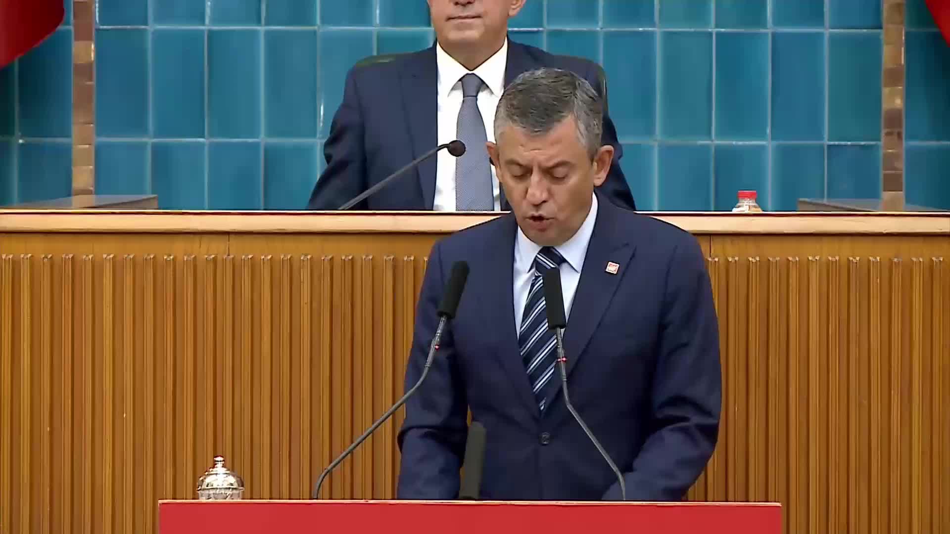 CHP grup toplantısı... Özgür Özel: AK Parti, emekli zammını bir tas çorba almadığı sürece getirdi