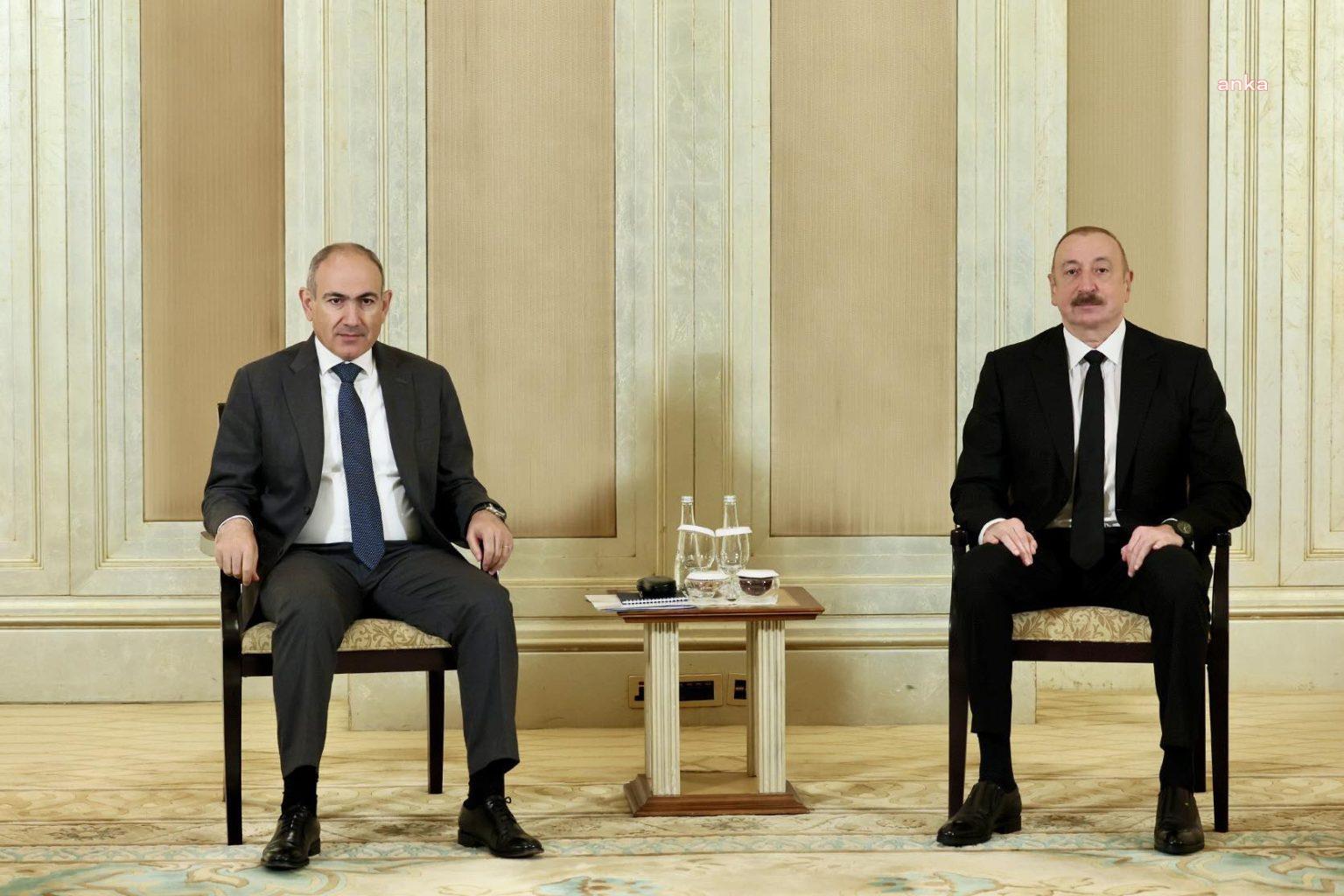 Azerbaycan Cumhurbaşkanı Aliyev ile Ermenistan Başbakanı Paşinyan’ın Abu Dabi’deki görüşmesi başladı