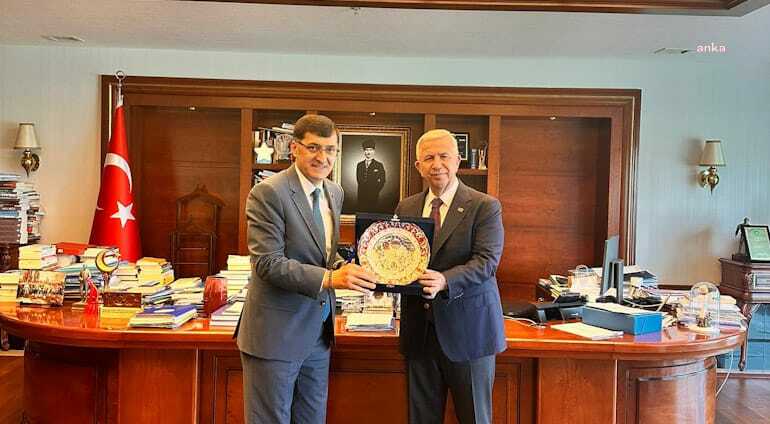 Kütahya Belediye Başkanı Kahveci'den Mansur Yavaş'a ziyaret