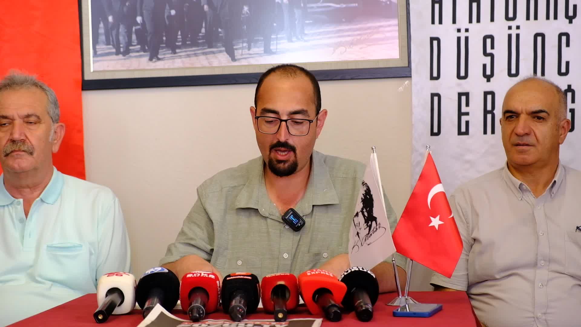 ADD Eskişehir Şubesi’nden “1923 kanlı darbesi” ifadelerine suç duyurusu: “Bıçağın kemiğe dayandığı yerdeyiz”