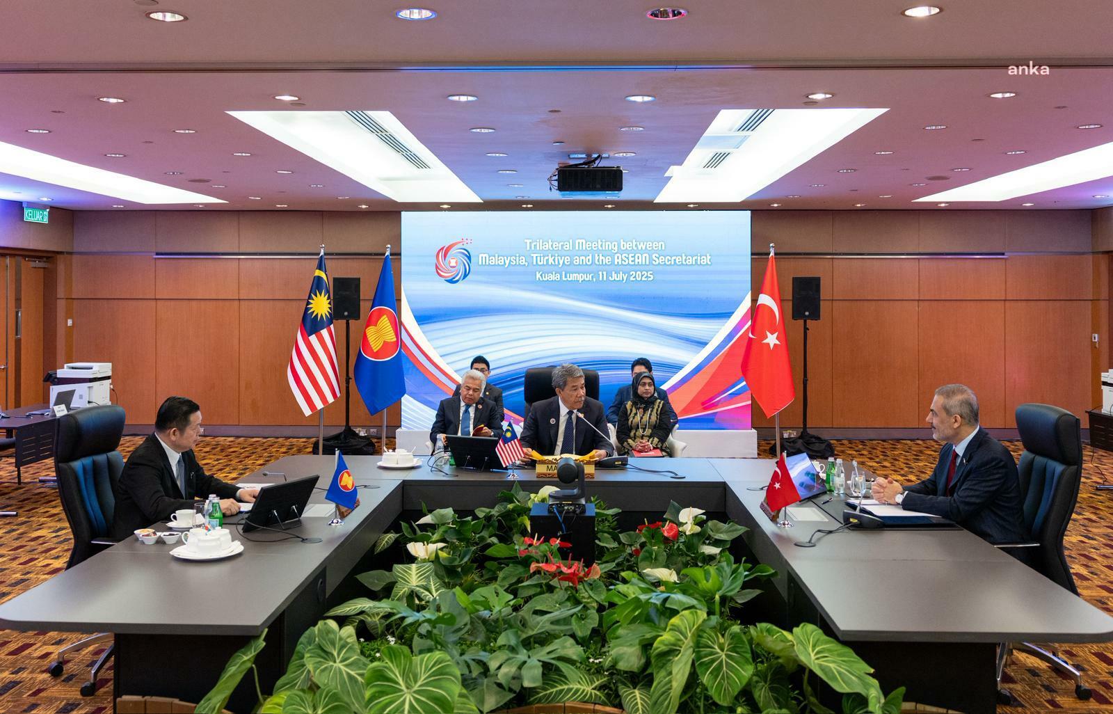 Dışişleri Bakanı Fidan, Türkiye-ASEAN Sektörel Diyalog Ortaklığı Üçlü Toplantısı'na katıldı