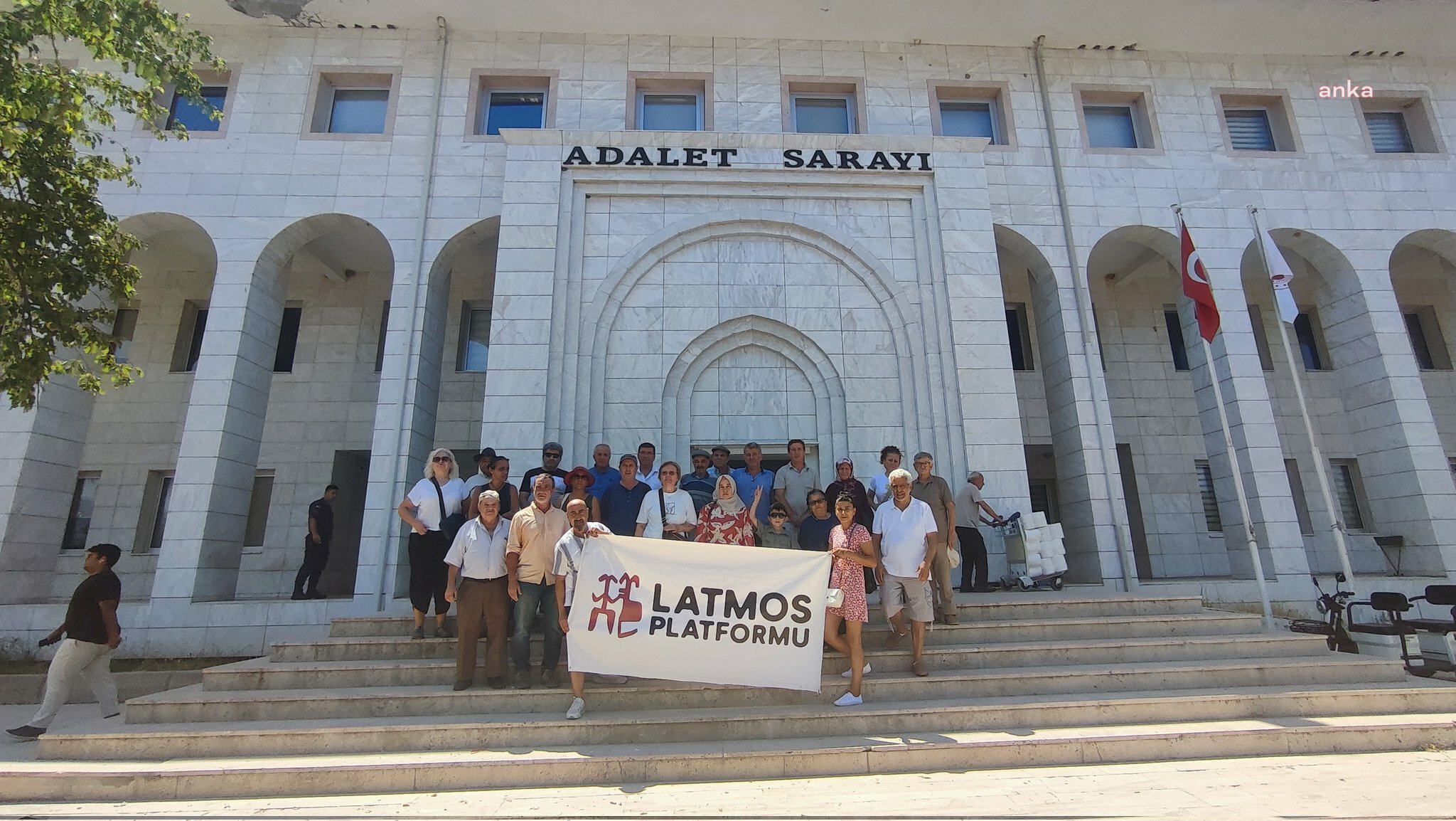 Kayabükü halkı, kırma-eleme tesisi için “ÇED Gerekli Değildir” kararına karşı yürütmenin durdurulması istemiyle dava açtı