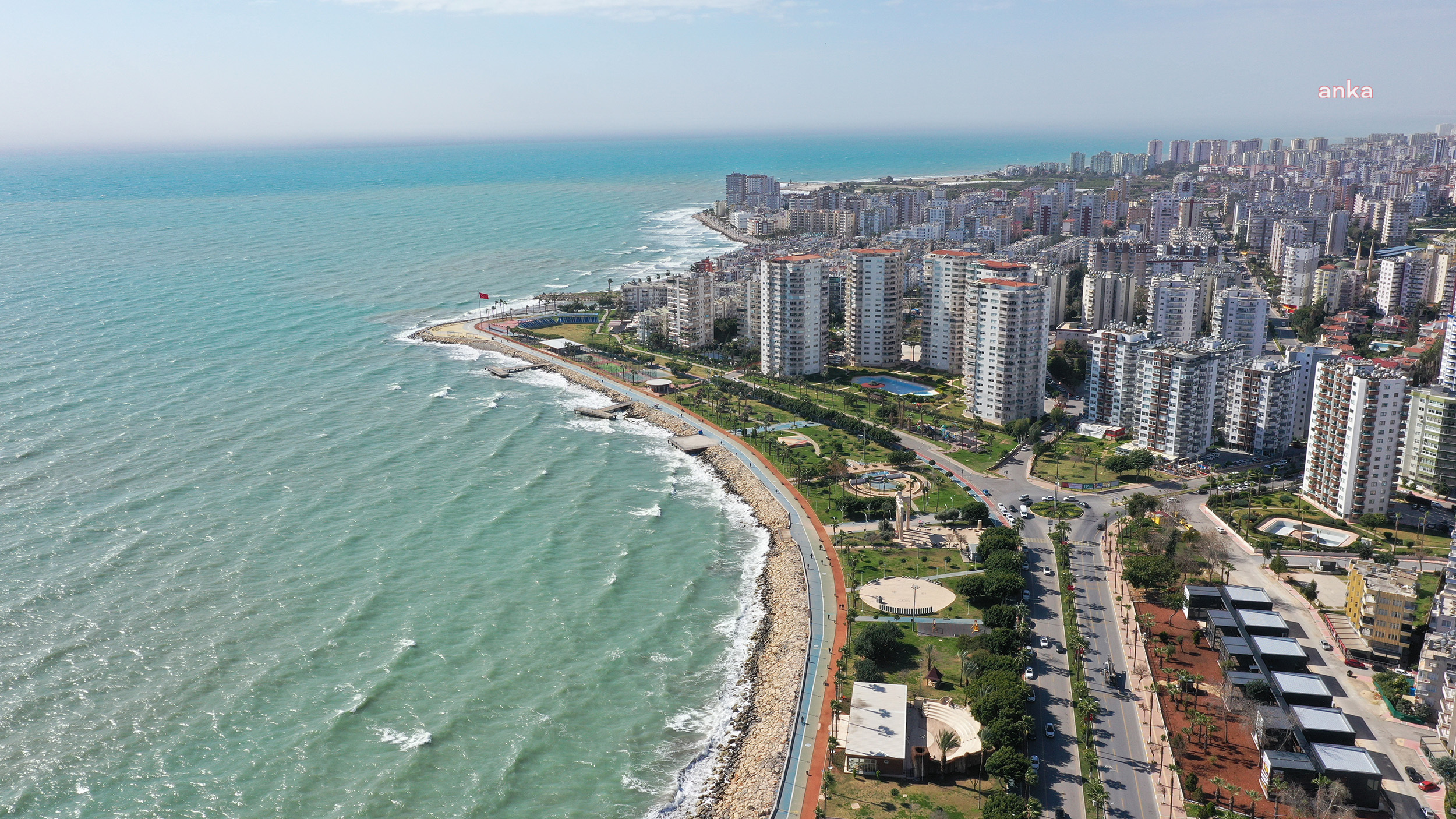 Mersin Büyükşehir Belediyesi, 'Kent Estetiği ve Sürdürülebilir Kent Kurulu'nu kurdu