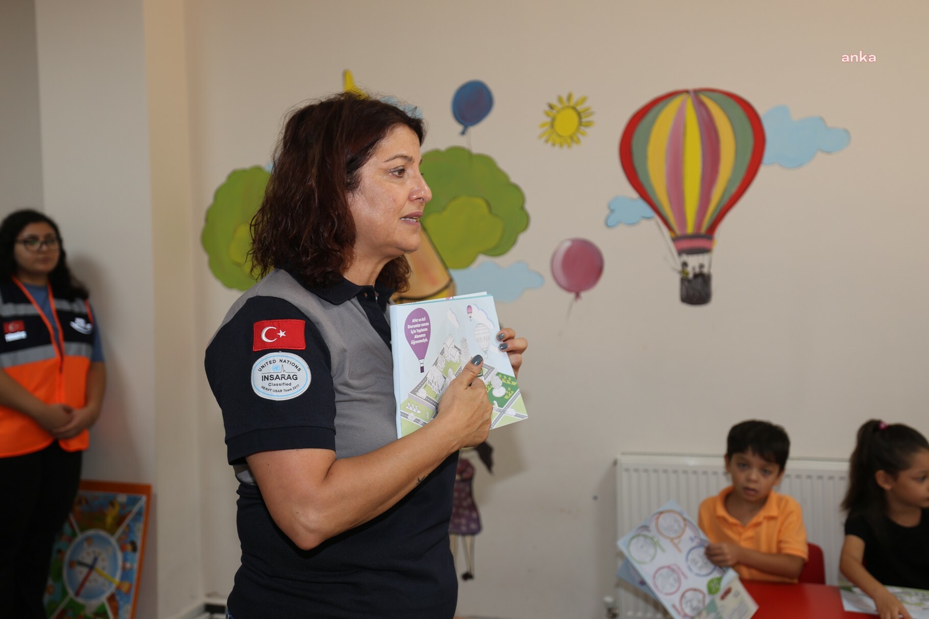 Şehzadeler Belediyesi'nden bünyesindeki kreşlerde afet eğitimi