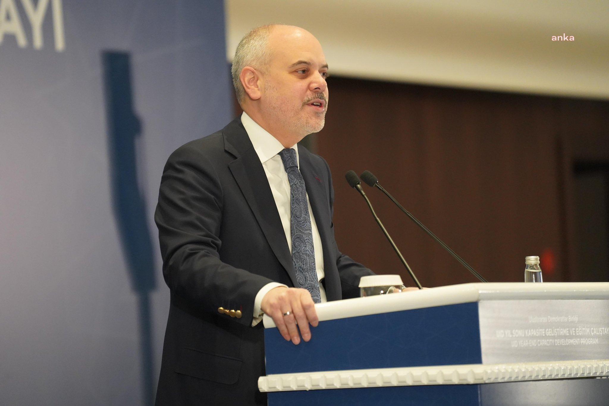 Terör örgütü PKK üyesi bir grup silah bıraktı… Akif Çağatay Kılıç:  Kritik bir sürecin önemli bir aşaması başarıyla geçilmiştir