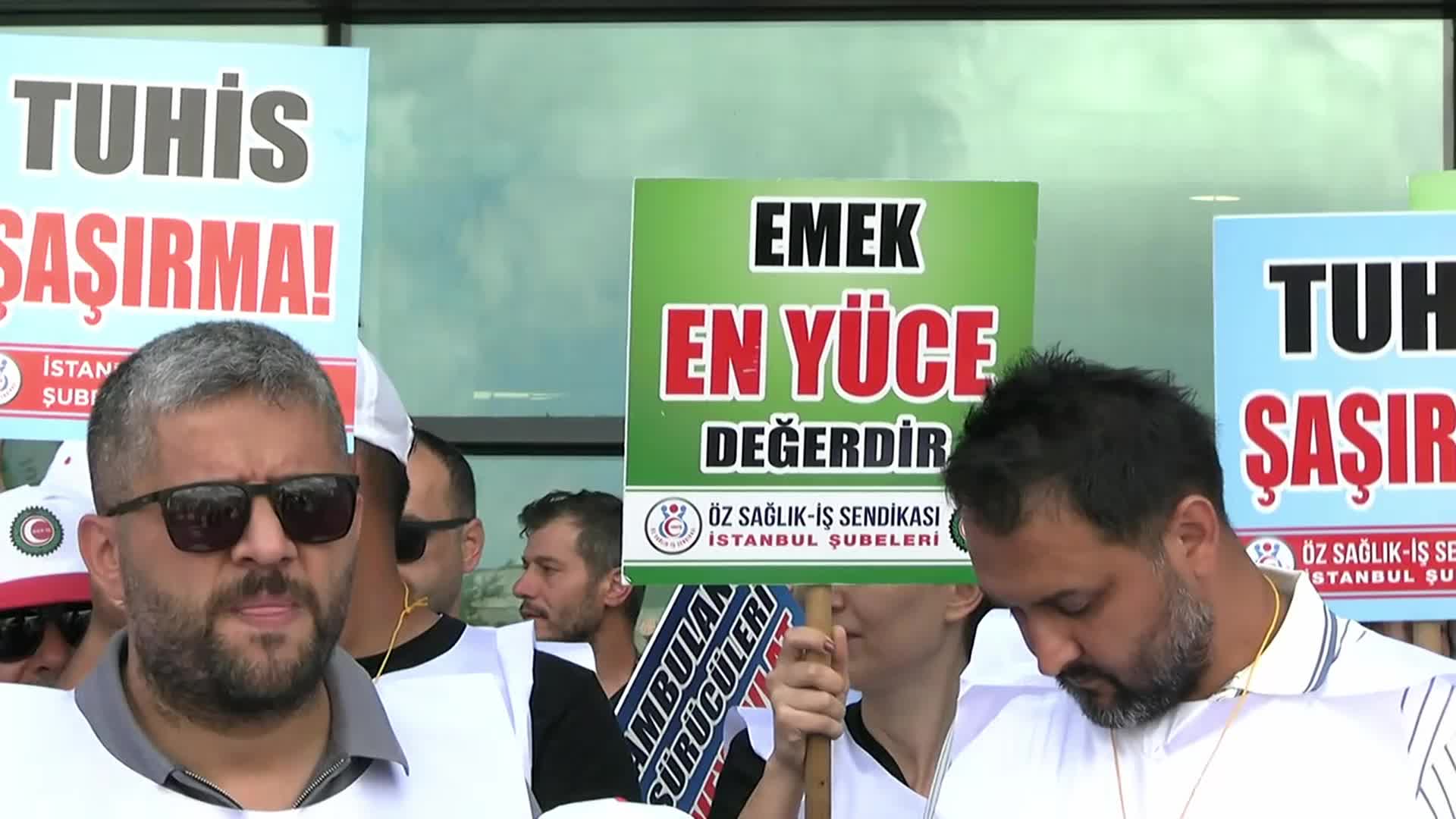 İşçi çocuklarından çağrı: Anne babalarımız evimizi geçindiremiyorlar. Bizler bu durumu gördükçe çikolata bile isteyemiyoruz. Onları üzmeyin