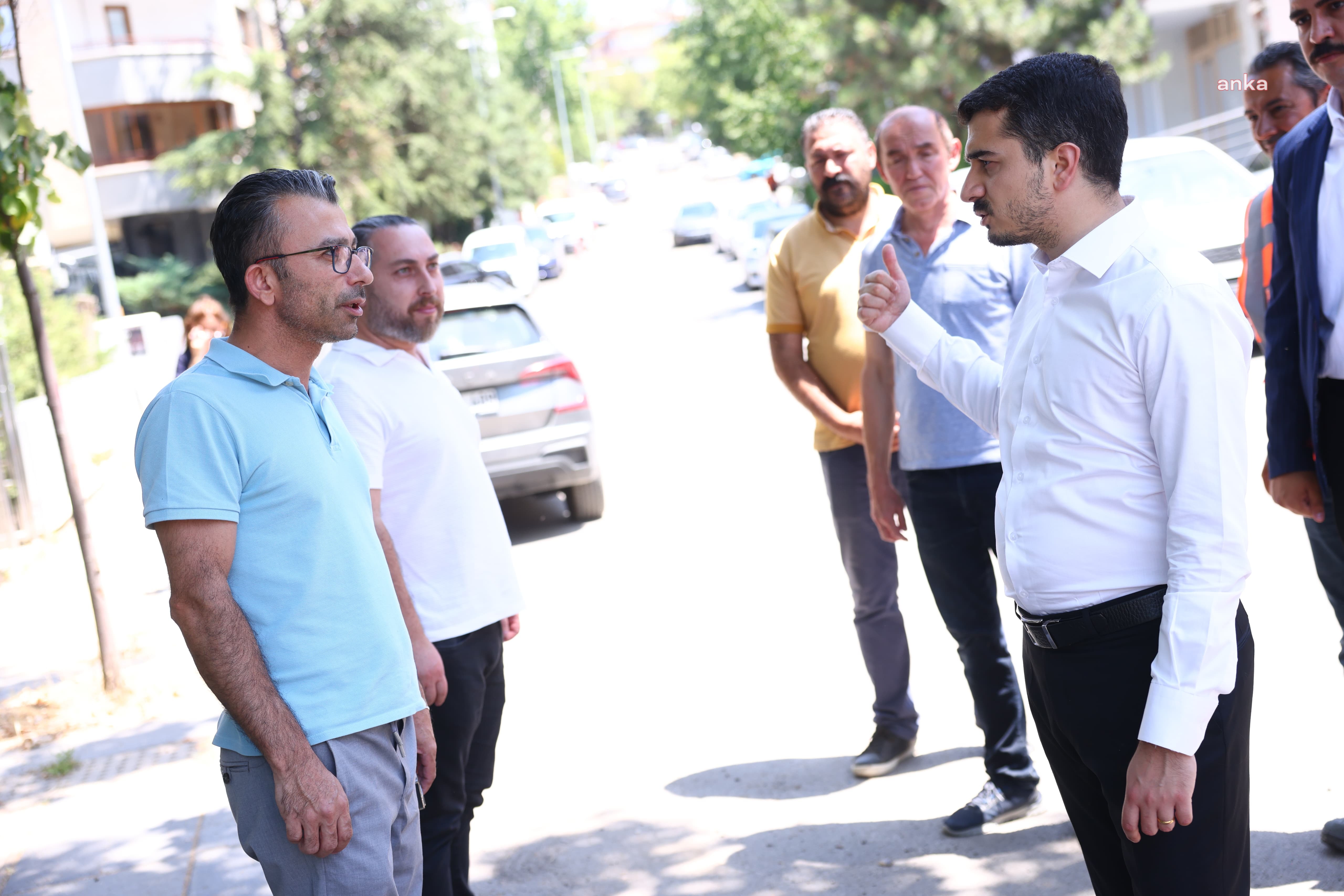 Çankaya Belediye Başkanı Güner, devam eden asfalt çalışmalarını yerinde inceledi