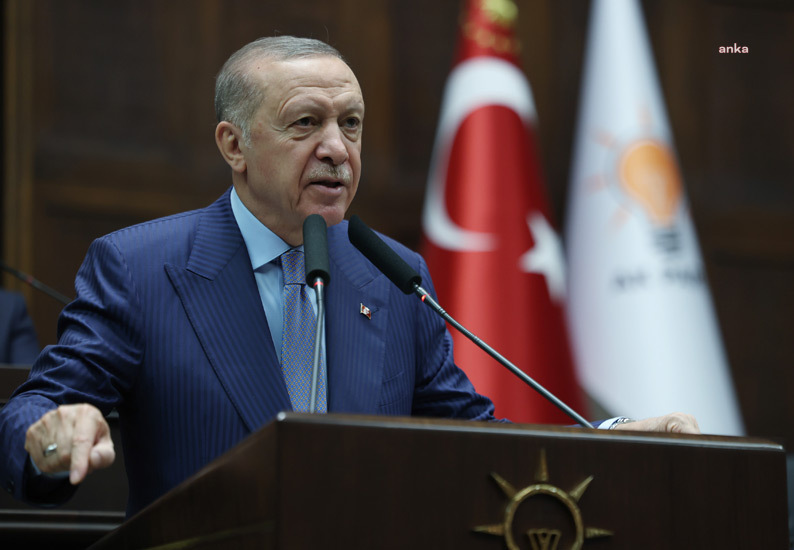 AK Parti 32. İstişare ve Değerlendirme Toplantısı... Erdoğan'dan terör örgütü PKK'nın silah bırakmasına ilişkin açıklama: ''Bugün, unutmayalım, yeni bir gündür. Bugün, tarihte yeni bir sayfa açılmıştır'''