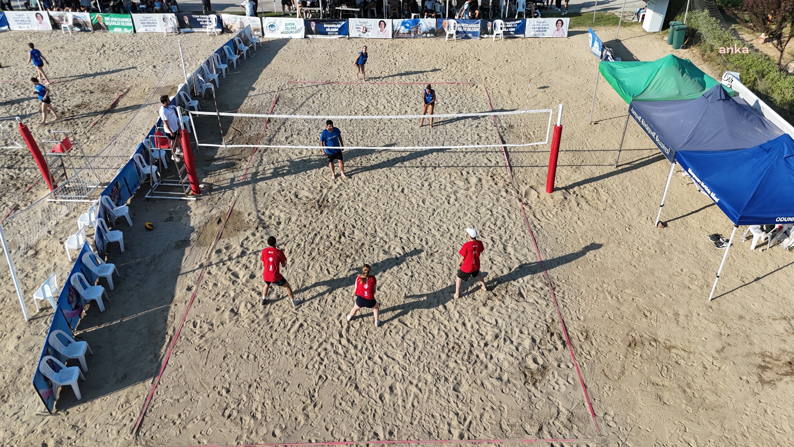 Eskişehir’de “Plaj Voleybolu Şenliği” devam ediyor