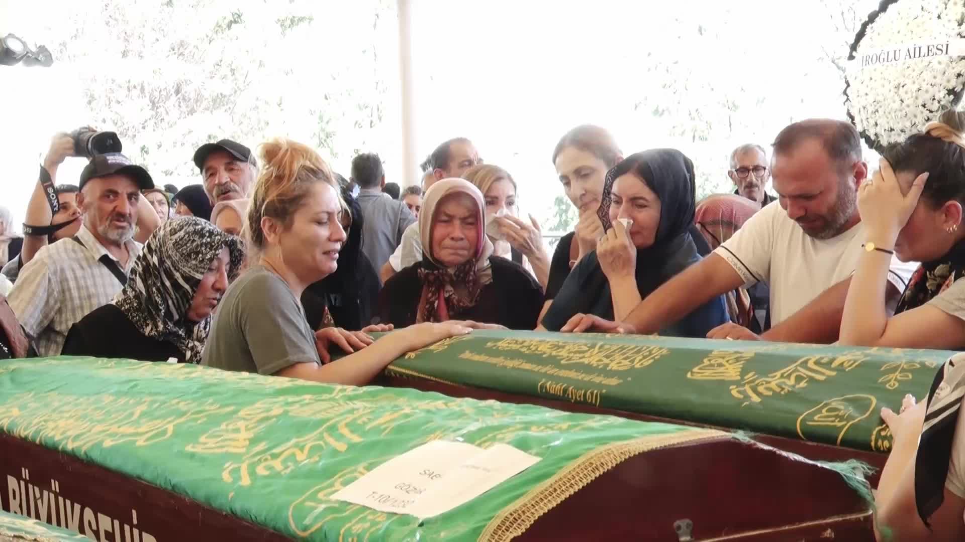 Ankara'daki yangında hayatını kaybeden özel güvenlik görevlisi toprağa verildi