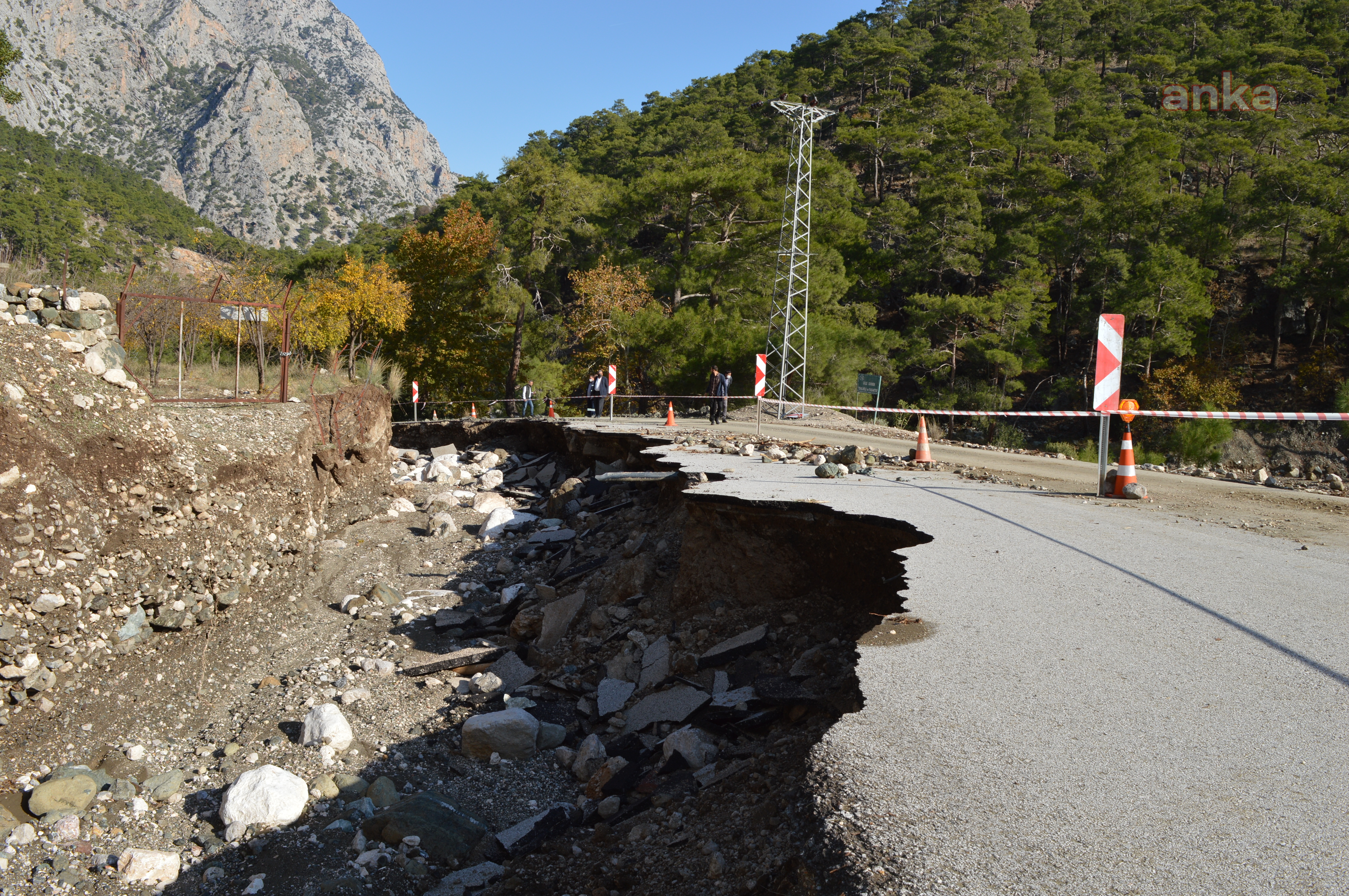 SELDEN ZARAR GÖREN ÇİTDİBİ VE YARBAŞÇANDIR YOLU ONARILDI