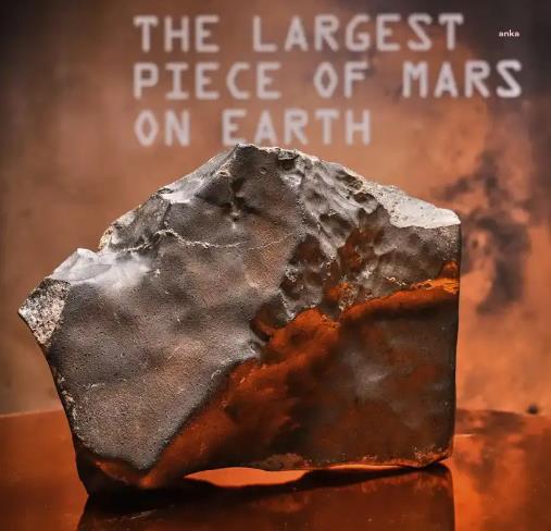 Sotheby’s Geek Week 2025’te nadir eserler açık artırmaya çıkıyor: 225 milyon kilometre yol kateden meteorit satışta