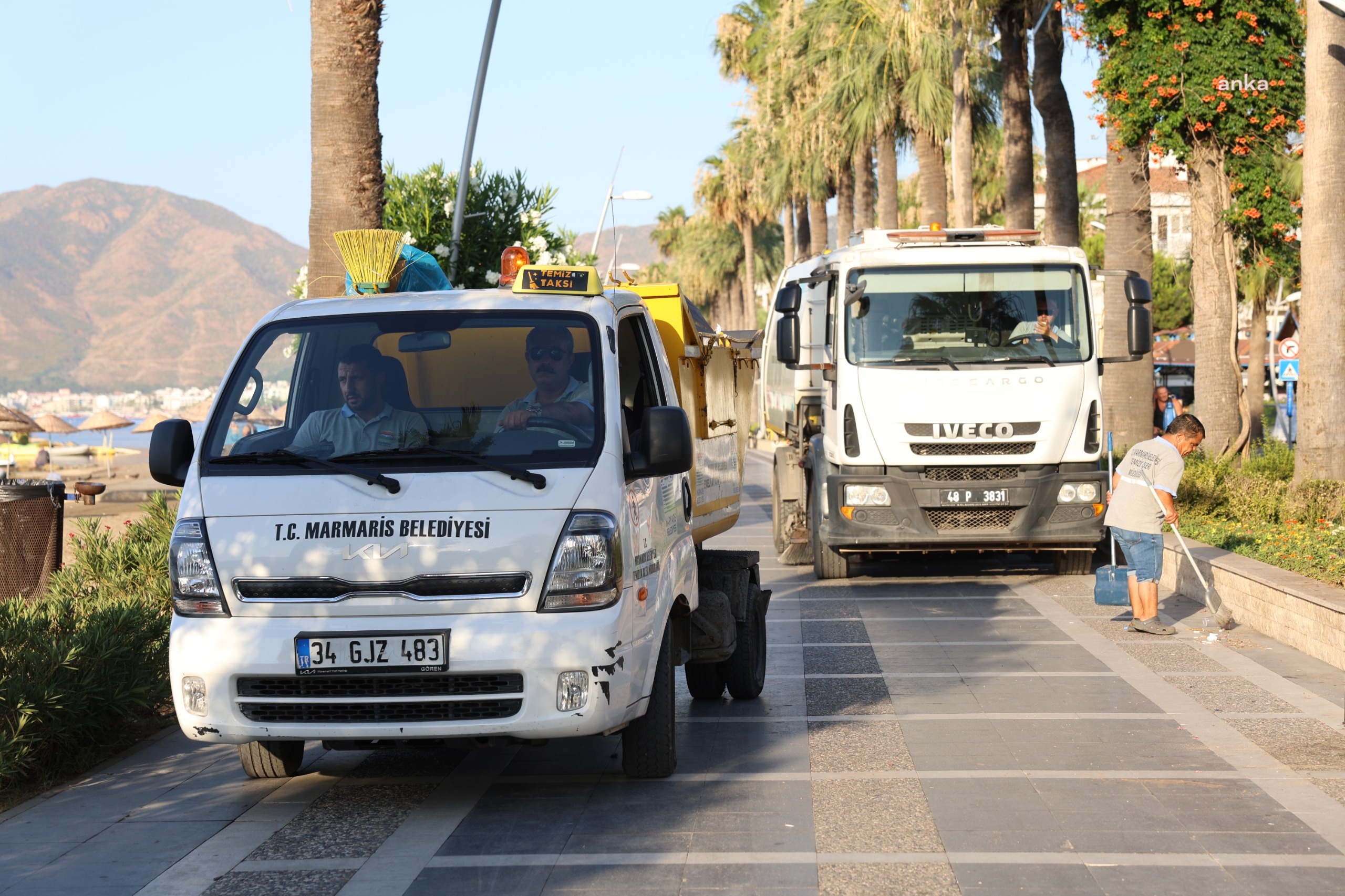 Marmaris Belediyesi’nden yoğun temizlik mesaisi