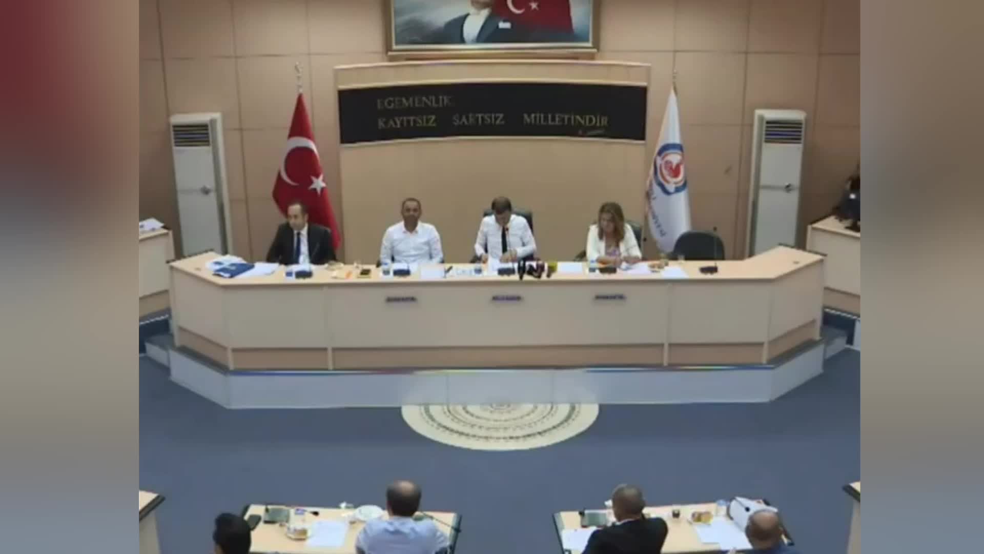 Denizli Büyükşehir Belediye Meclisinde sosyal yardım tartışması