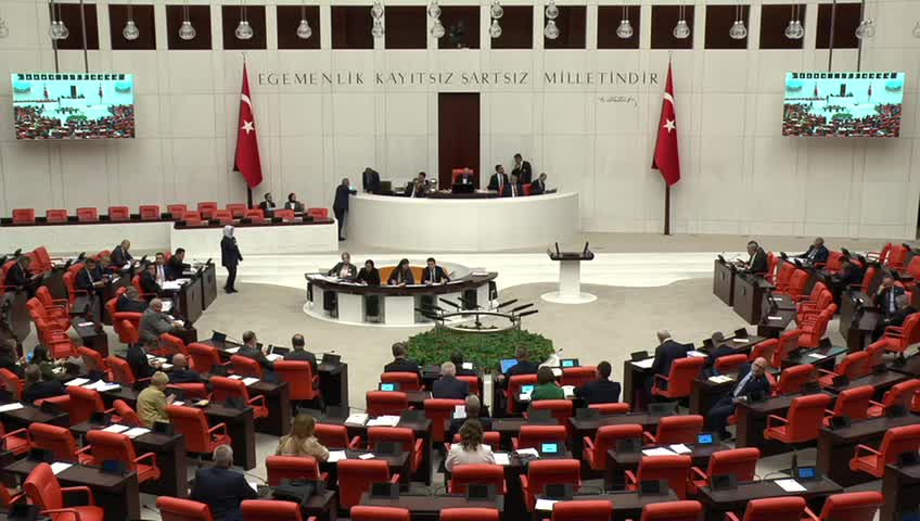 Ekrem İmamoğlu'nun Akın Gürlek davası...CHP'li Torun: "Savcı görünümündeki bu AKP’li şahıs yargı için yüz karasıdır, yürüttüğü bu kumpasın hesabını verecektir"