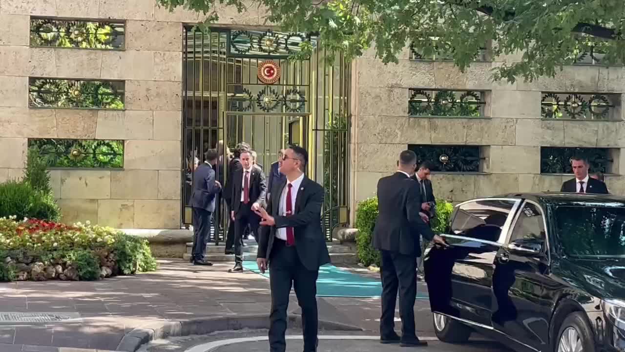 TBMM Başkanı Numan Kurtulmuş, Milli Savunma Bakanı Yaşar Güler ile TSK komuta kademesini kabul etti