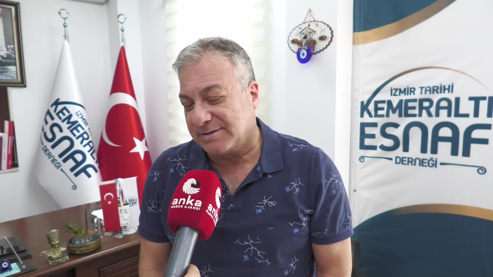 İzmir Tarihi Kemeraltı Esnaf Derneği Başkanı Semih Girgin: "İnsanlarımızın cebindeki para çoğalmadan Kemeraltı'nın iş yapması çok zor"