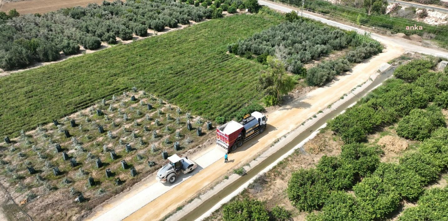 Silifke Belediyesi’nden kırsal mahallelerde asfalt çalışması