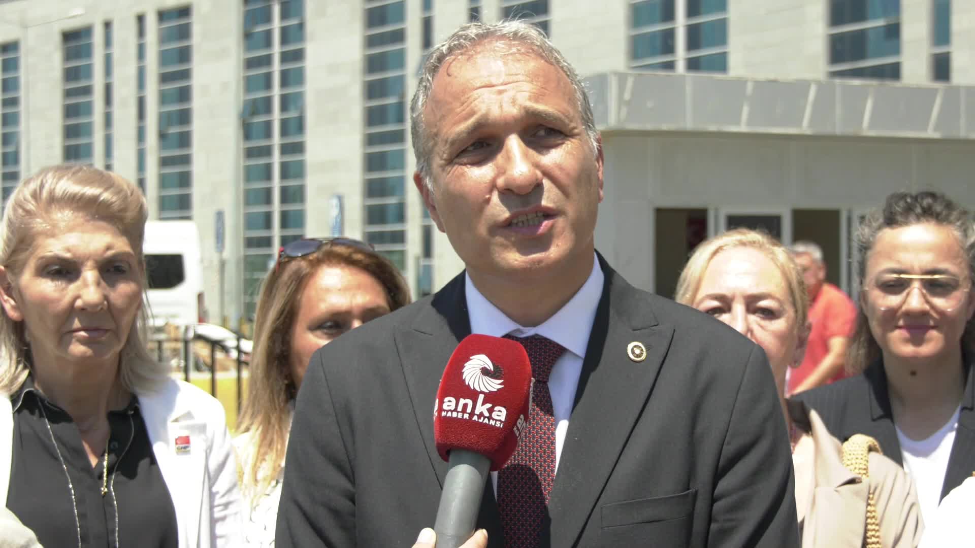 CHP’li Özçağdaş’tan LGS tepkisi: “Sorular sızdırıldı, sınav sakatlandı, Bakan istatistikleri açıklamalı”