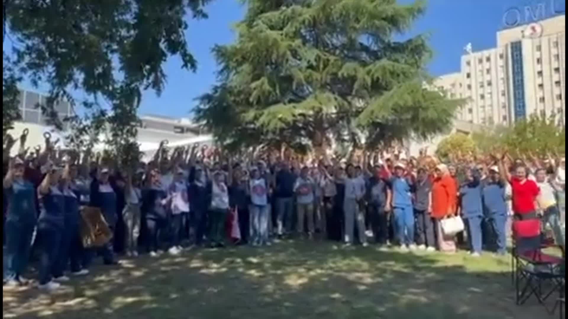 Sağlık-İş Samsun Şubesi'nden sağlık çalışanlarının hak talepleri için "simitli" iş bırakma eylemi