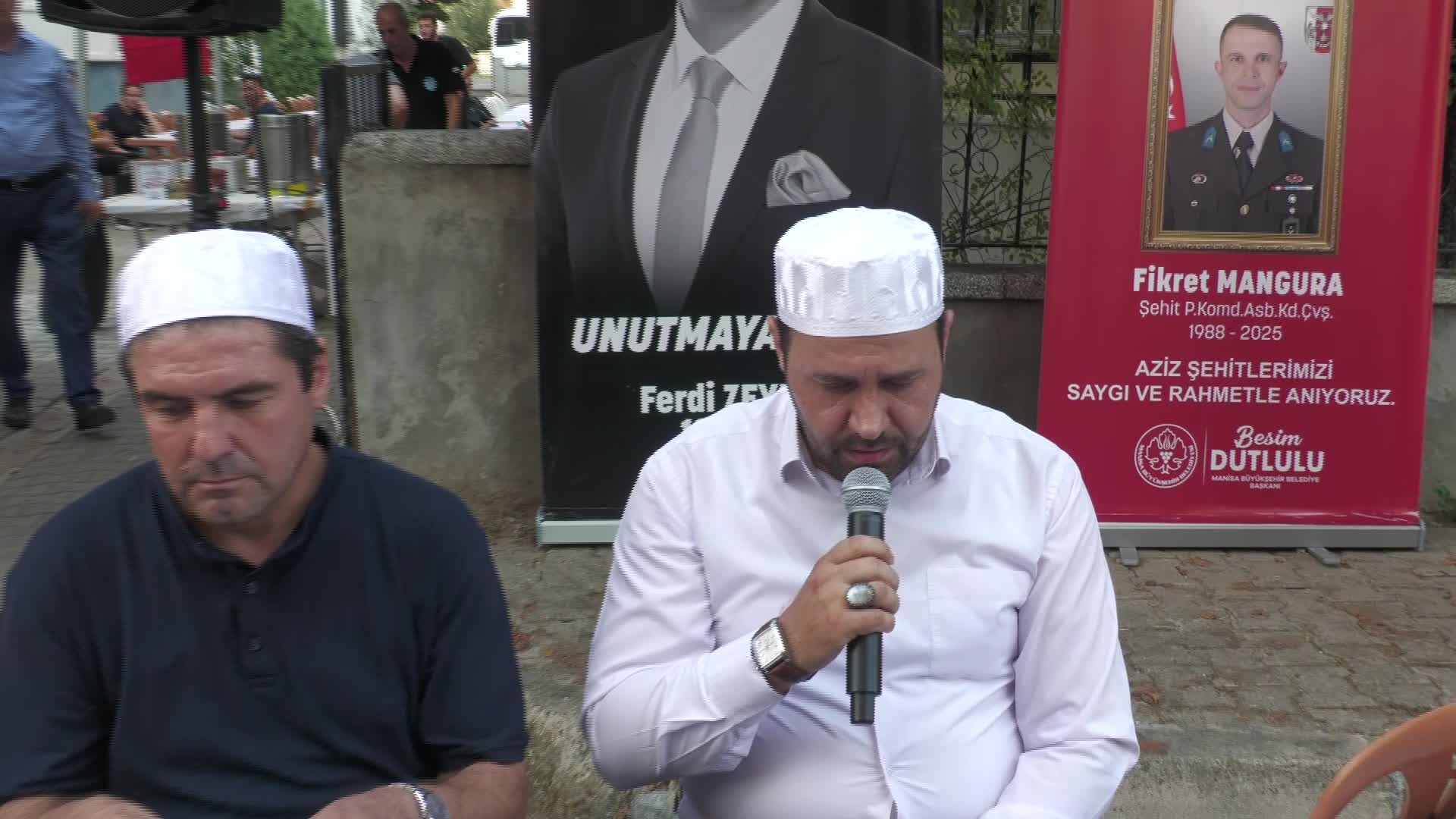 Manisa'da şehit Fikret Mangura, vefatının 7. gününde dualarla anıldı