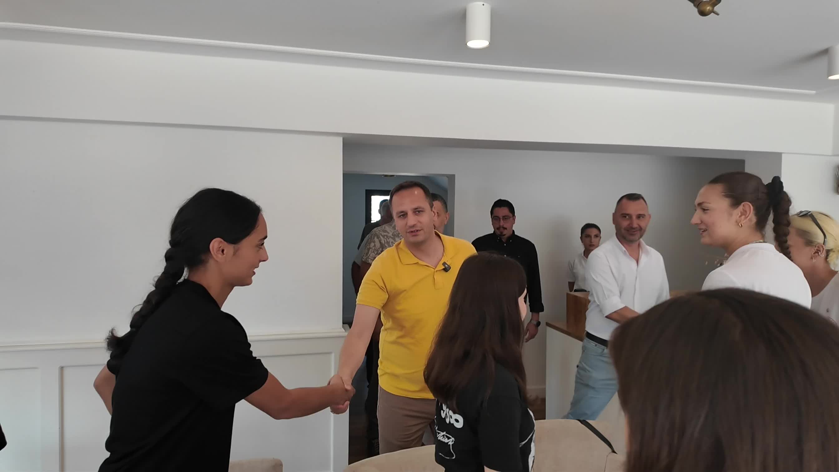 Bornova’nın sultanları set vermeden grup birincisi oldu