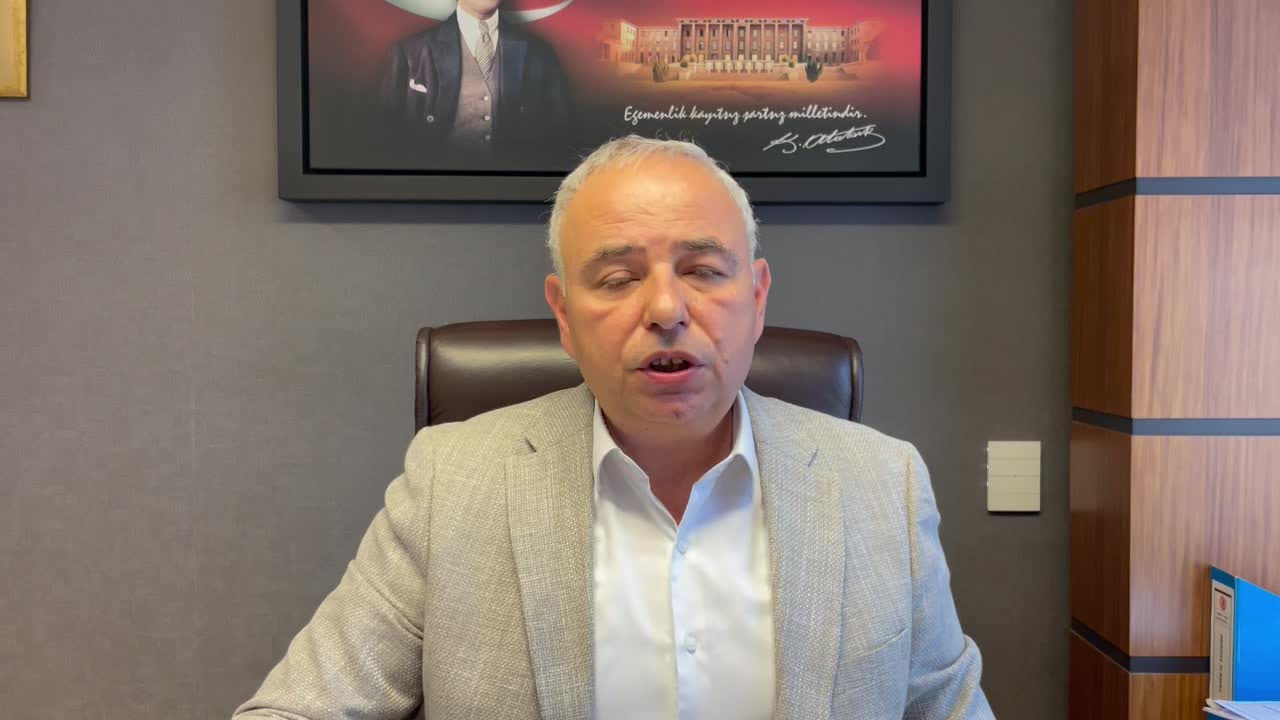CHP'li Bakırlıoğlu'ndan Malatya Yeşilyurt'ta rezerv alanı ilan edilen dükkanlarla ilgili açıklama: "Burada 1 milyar 360 milyon lira en düşük fiyatla bir kamu zararı vardır"
