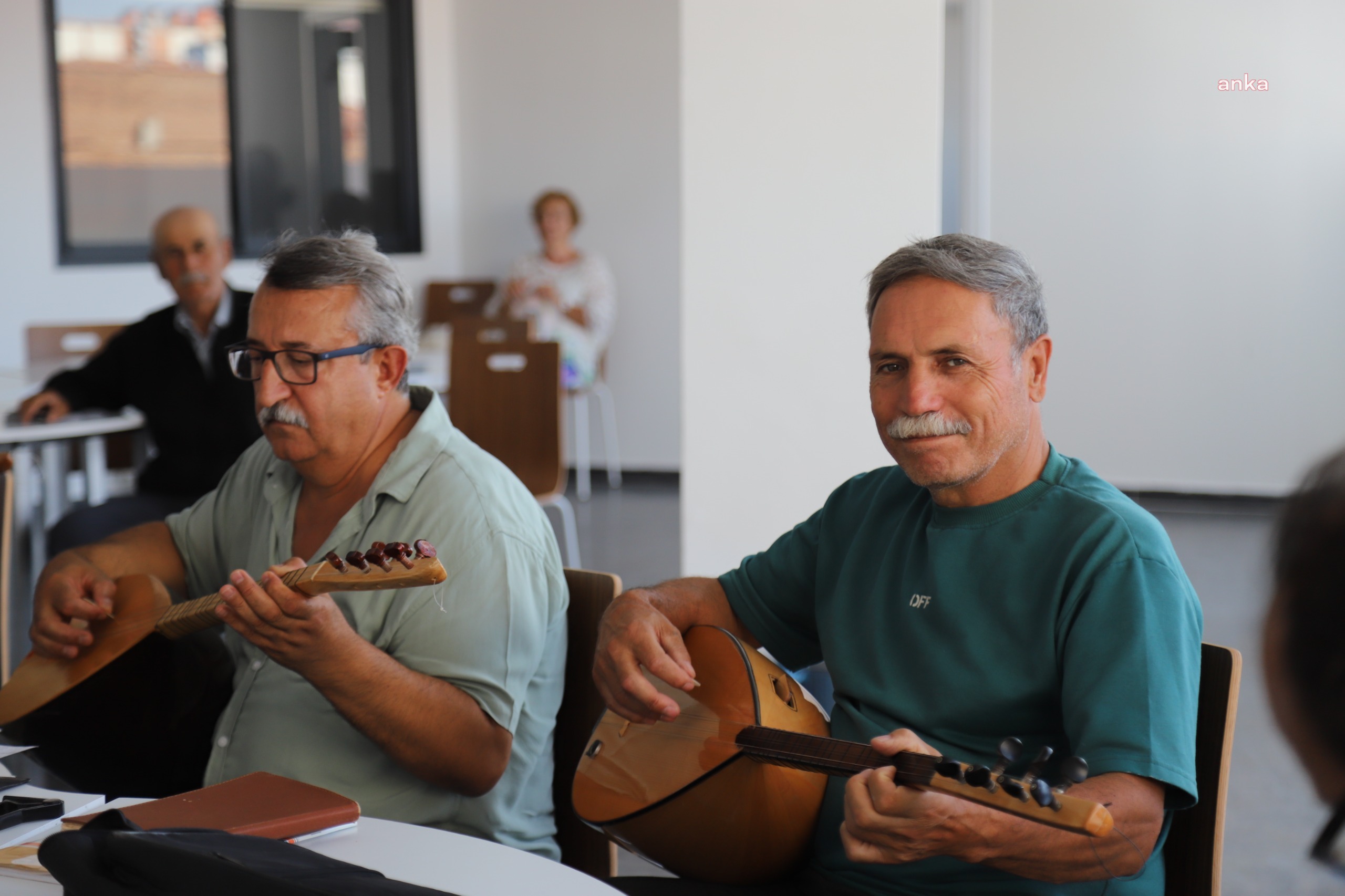 Eskişehir Büyükşehir Belediyesi Emek Kafe’de “Sağlıklı Yaş Alma Atölyeleri” devam ediyor