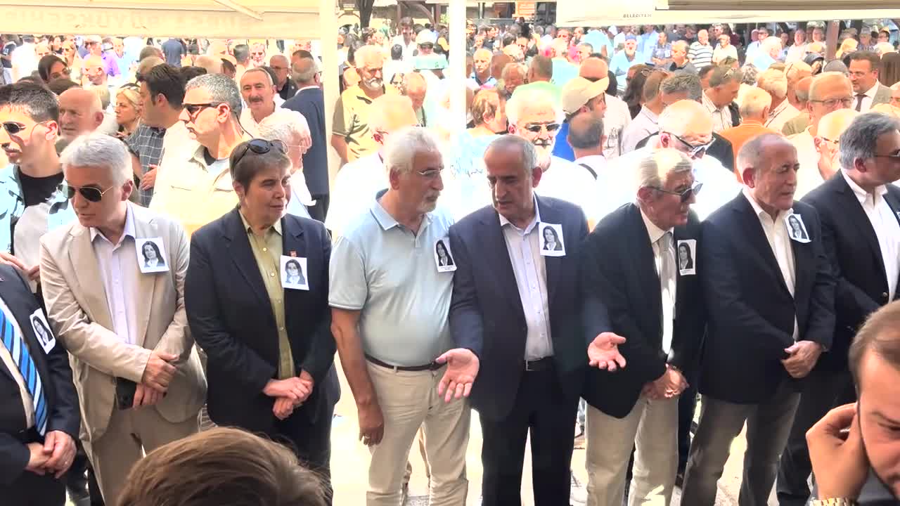 Eski CHP Genel Başkan Yardımcısı Lale Karabıyık için Ulucami’de cenaze töreni düzenlendi