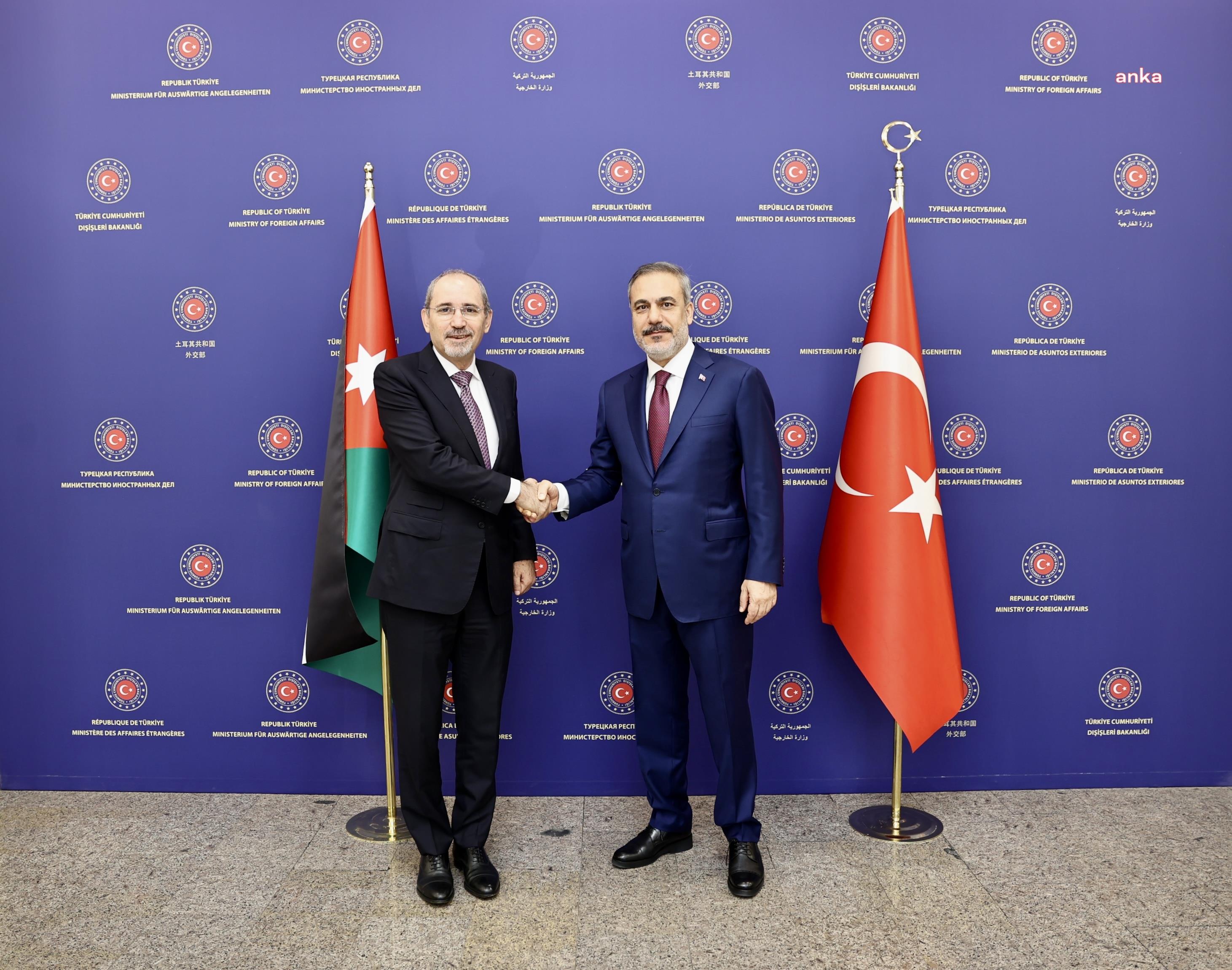 Dışişleri Bakanı Fidan, Ürdün Dışişleri Bakanı Safadi ile telefonda görüştü