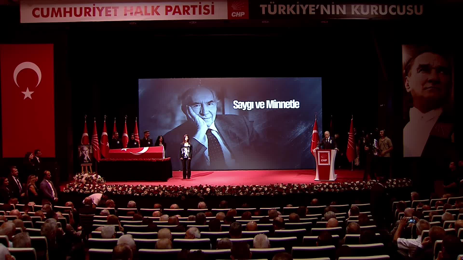 Altan Öymen'in cenaze töreni... Hikmet Çetin: "Cezaevi gördü, sıkıntı çekti fakat hiçbir zaman ilkelerinden vazgeçmedi"