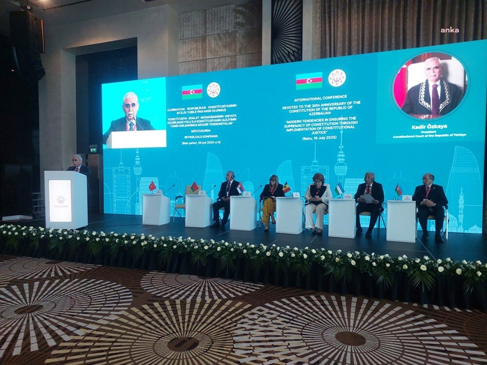 Anayasa Mahkemesi Başkanı Özkaya, Azerbaycan’da: “Anayasanın üstünlüğü ilkesi, demokratik sistemin temel taşıdır”