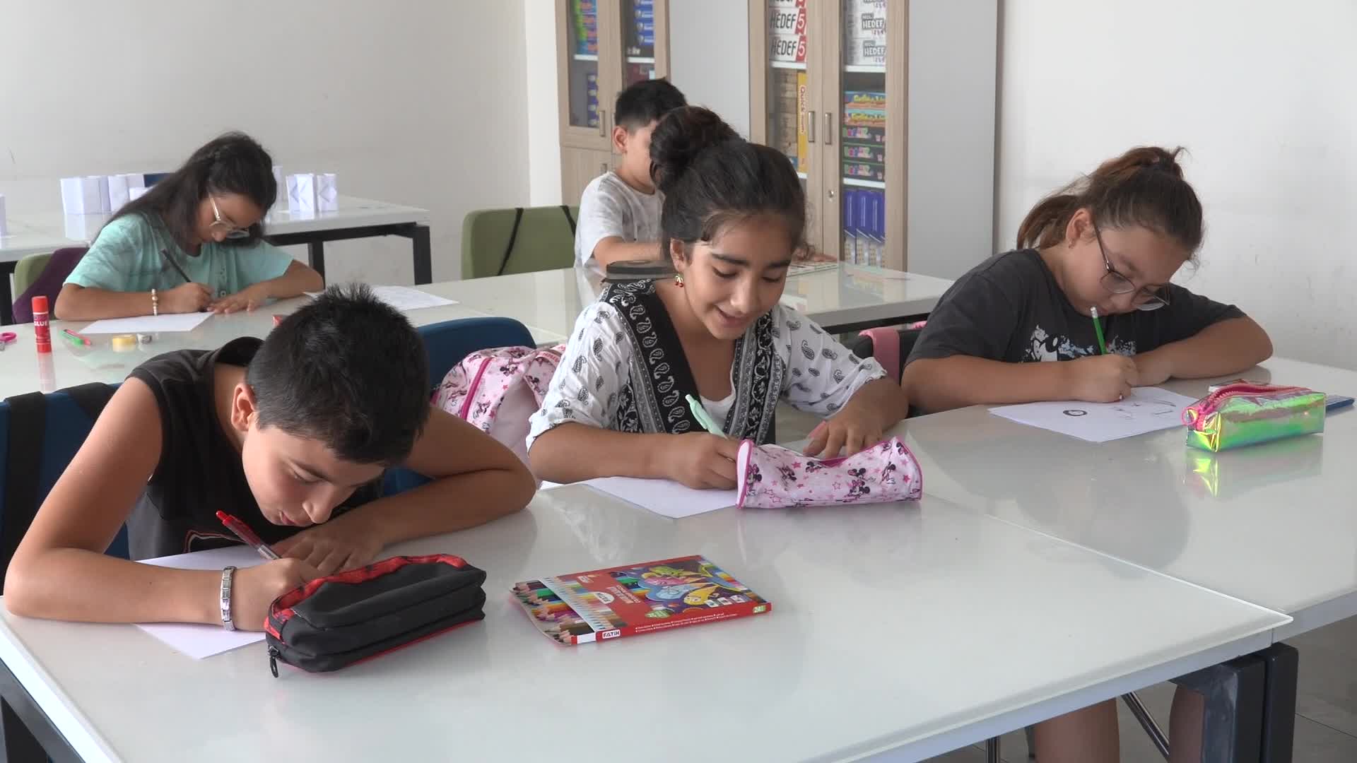 Osmangazi Belediyesi'nin yaz okulunda eğitimler başladı