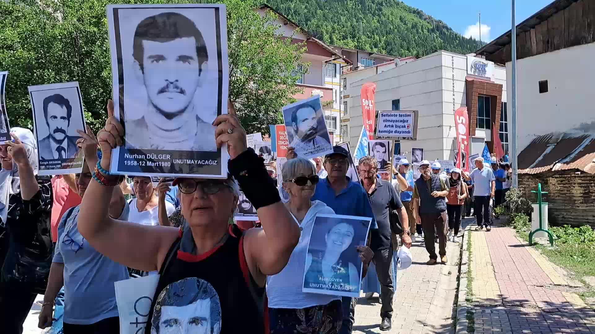SOL Parti, Şavşat Katliamı'nın 46'ncı yılında miting düzenledi
