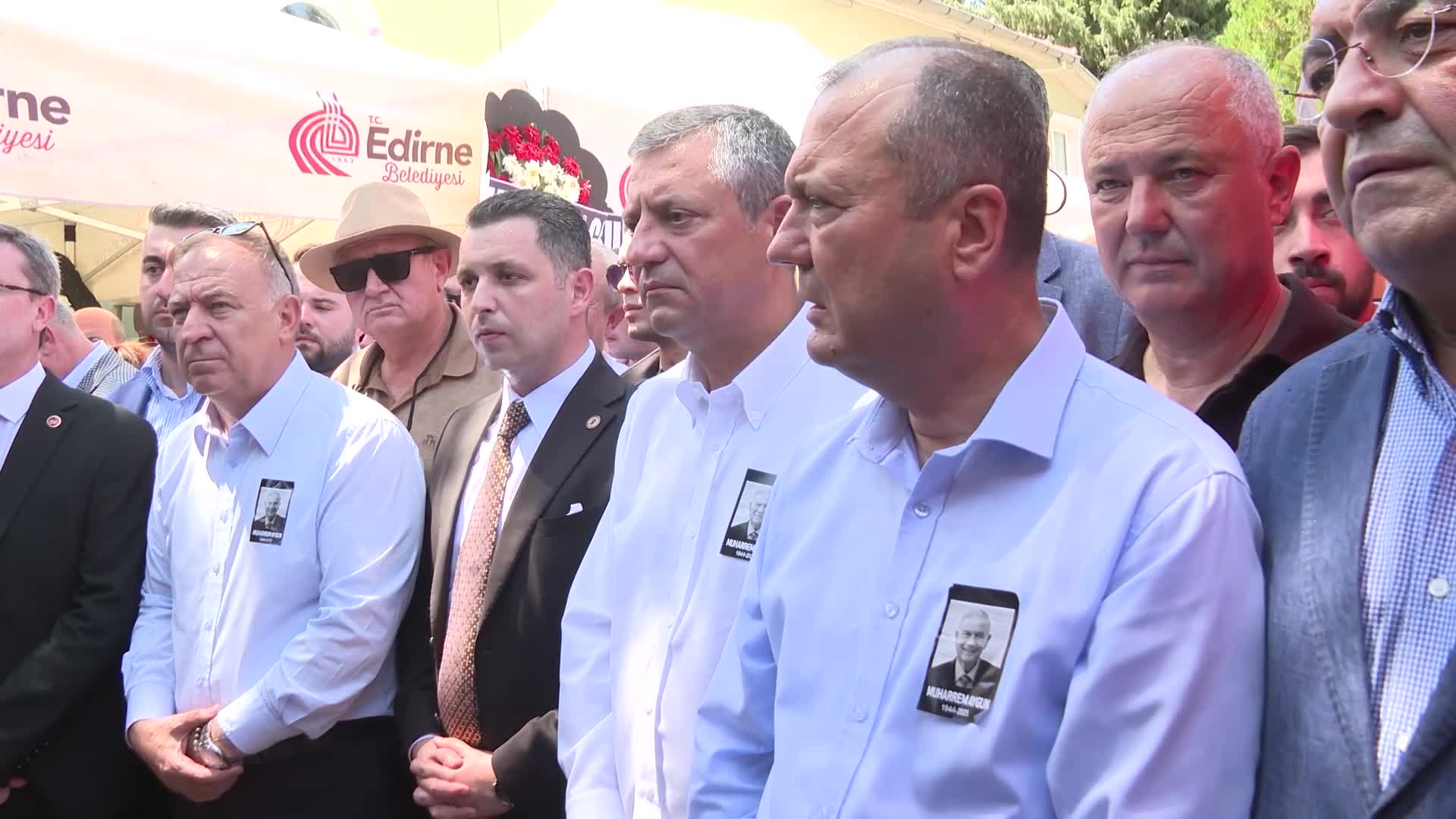 Özgür Özel, İlhami Özcan Aygun’un babasının cenaze törenine katıldı